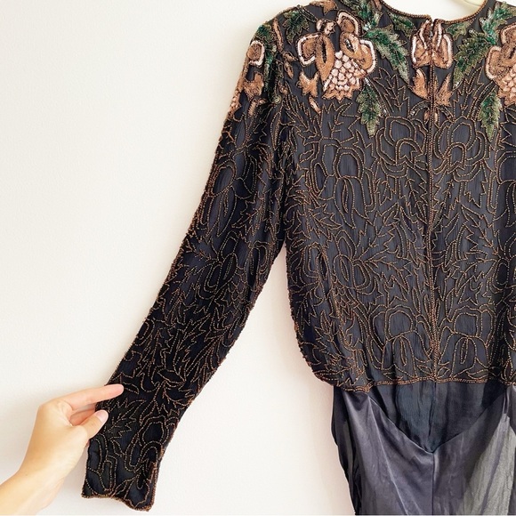 Elegant Vintage beaded bodysuit embellished unique 80s silk floral sequin event - Picture 7 of 16